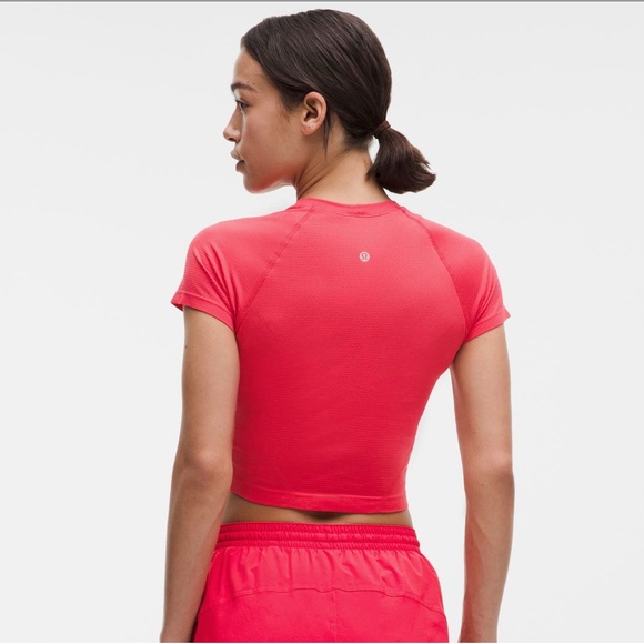 NWT- Lululemon Swiftly Tech Cropped Short-Sleeve Shirt 2.0 - Picture 2 of 5